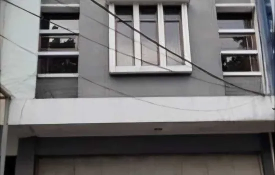 Ruko 3,5 lantai di Bandung, 5x30, hdp selatan, listrik 4400