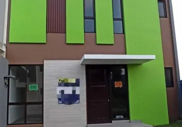Rumah bagus siap huni di casa jardin