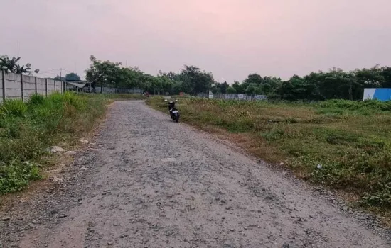 Intercon 2 kav @  800 m² dpn belakang hadap utara selatan