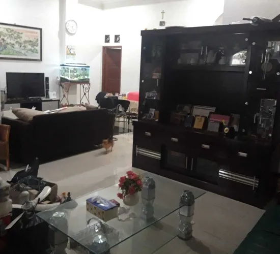 Rumah siap huni dengan lokasi nyaman