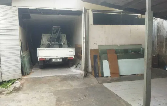 Dijual Rumah Hitung Tanah area bagus Kav. DKI meruya utara