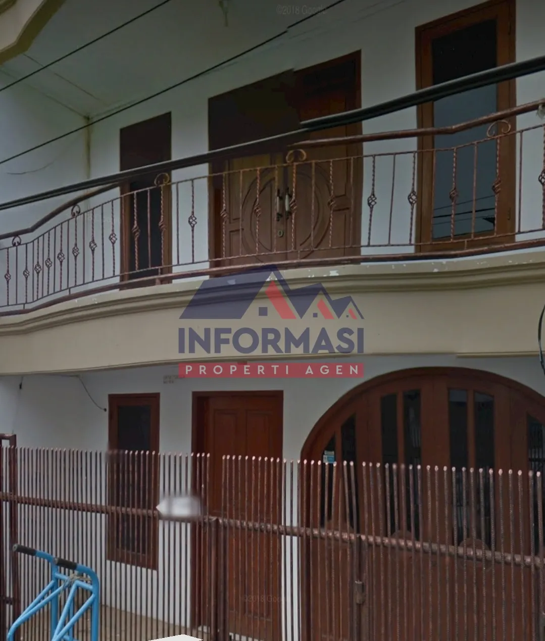 Batu Tulis, jakarta Pusat.  Luas Tanah 107 m2.  2,5 lantai.