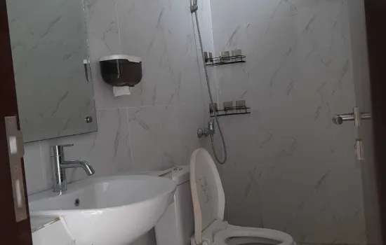Rumah terawat, kondisi bagus sudah renov, siap pakai