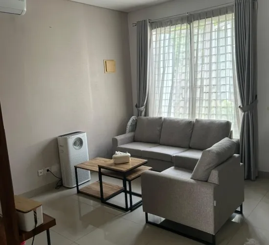 Rumah Puri Botanical 2 lantai, siap huni