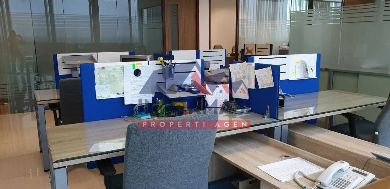 Space Office, Lokasi bagus