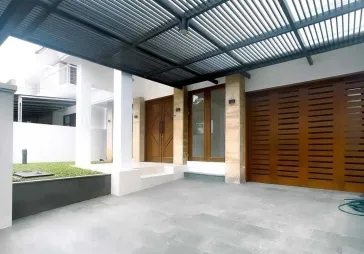 Rumah siap huni di Pondok Indah