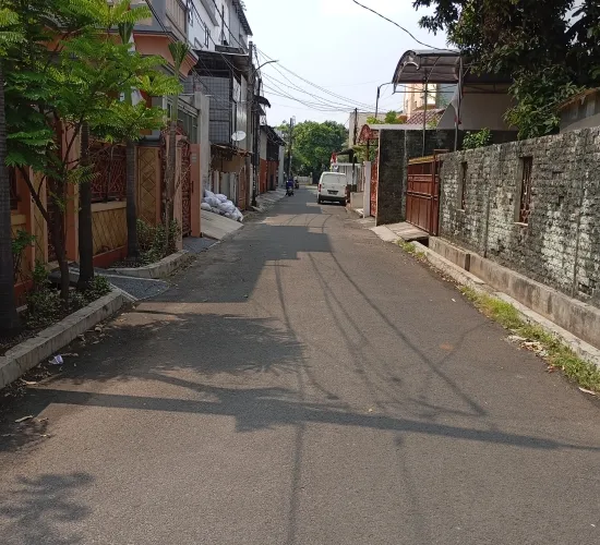 perumahan interkota indah sblh taman semanan lt 1804m2