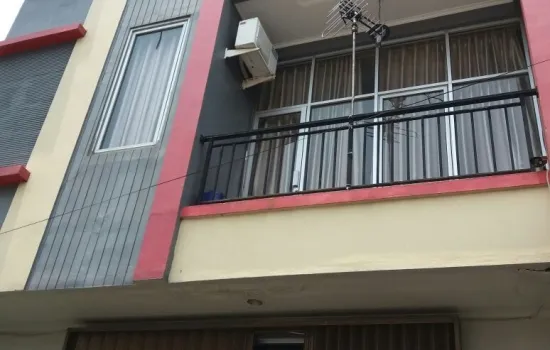 Rumah bagus huk 3lt citra garden 1 lt 250/400m SHM