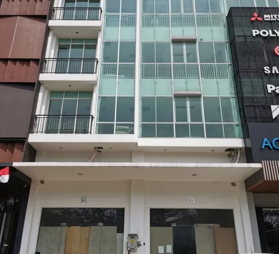 Dalton Gandeng 2 4.5lt LOKASI STRATEGIS DI JALAN RAYA