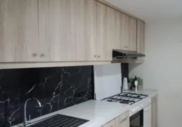 Taman Anggrek lt 11 semi furnish 3 1 kmr tdr