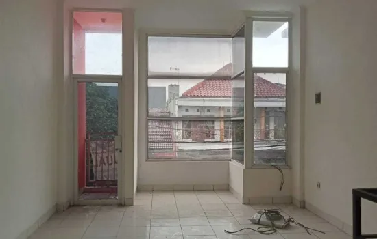Ruko di Jakarta Barat, Lokasi bagus