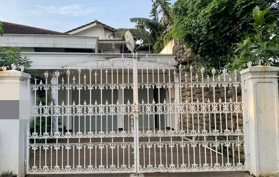 hitung tanah lt 802m2 jl MPR IX , cilandak barat jaksel