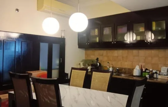 Taman Anggrek lt 11 semi furnish 3+1 kmr tdr