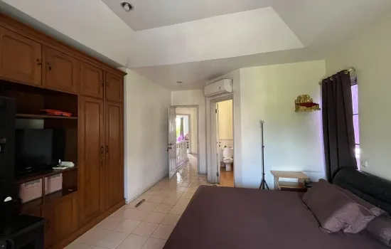 Dijual Rumah Siap Huni Asri Taman Beverly Golf Karawaci