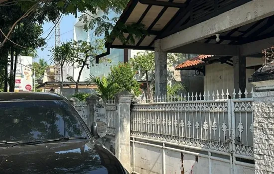 Rumah letak strategia di tebet raya