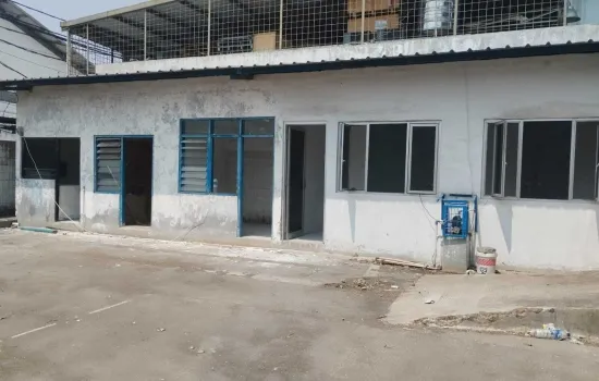 Gudang dilokasi strategis