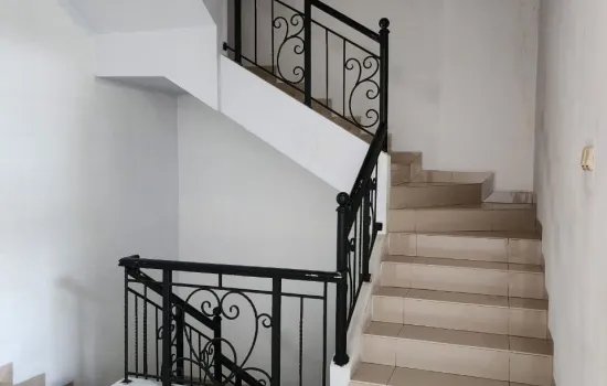 Rumah 3 lt di Mediterania Blv PIK Cluster Venice