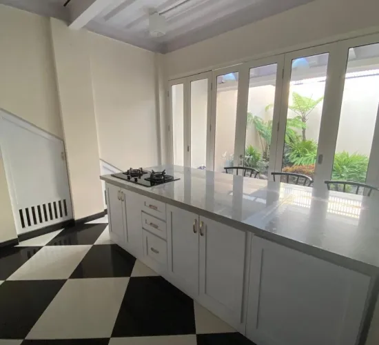 Rumah siap huni, rapi, tinggal masuk dengan 4KT