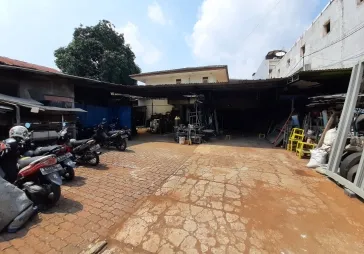 Disewakan Rumah bisa utk Bisnis  @Kedoya Raya, JakBar
