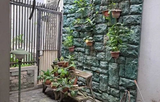 Rumah Asri , siap huni , bagus lokasi strategis