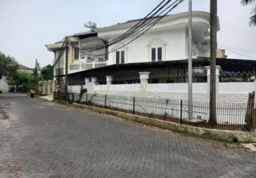 Rumah Taman Palem Lestari  Siap Huni