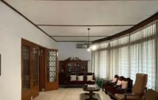 Rumah di jl Martimbang  kebayoran baru lokasi premium