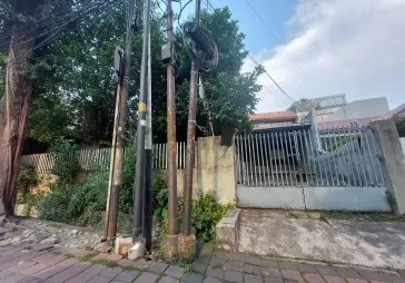 Rumah lama lokasi jakarta  selatan