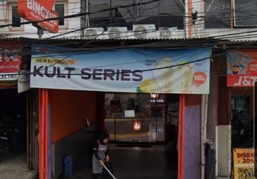 Lokasi strategis tengah kota Grogol Petmai, Jelambar