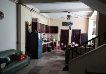 Rumah jl. Lautze Kartini