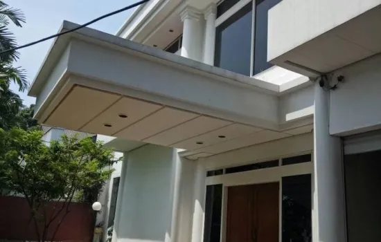 Lokasi di Jl Lauser dekat Mayestik cocok komersial