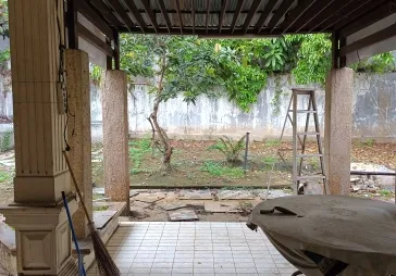Rumah tua hitung tanah
