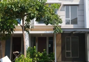 Rumah siap huni, rapi dan strategis di PIK Gold Coast