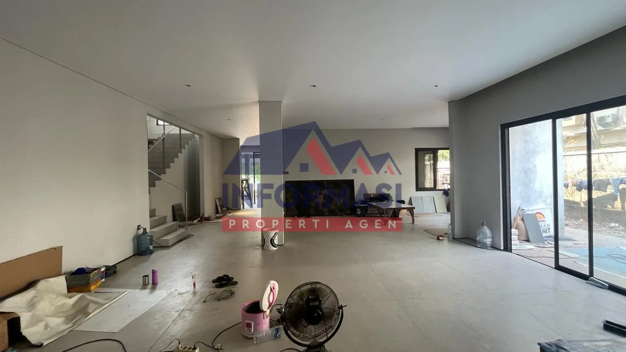 Dijual Rumah Mewah Cluster Fortunia Residence Tangerang