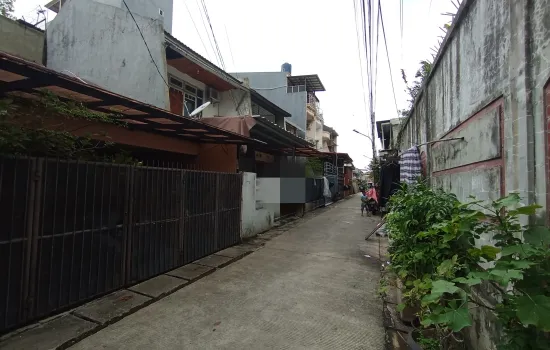 rumah tua hitung tanah 2 lantai kepa duri