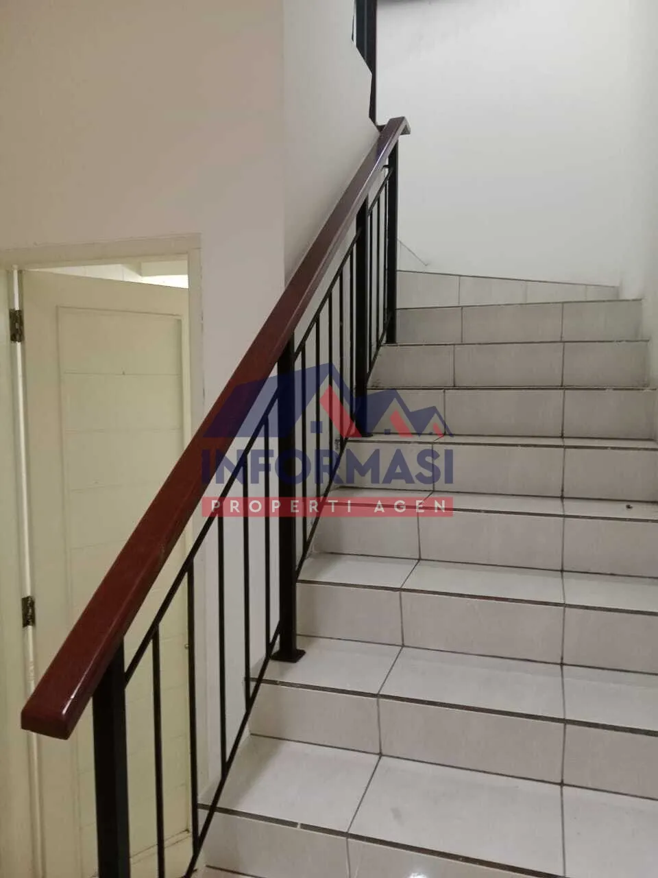 Rumah minimalis Puri Media, Jakarta Barat