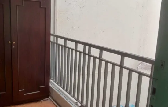 Rumah bagus ,  2 lantai , 4 kmr tidur , 4 kamar mandi 1 kmr