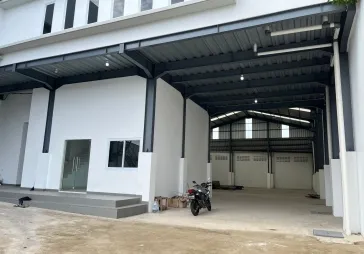 Gudang Baru Strategis Perbatasan Jakbar - Tangerang