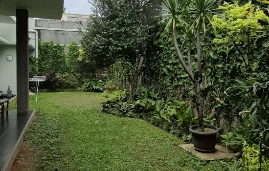DIJUAL RUMAH ARSITEK BAGUS @ CILANDAK - Jakarta Selatan