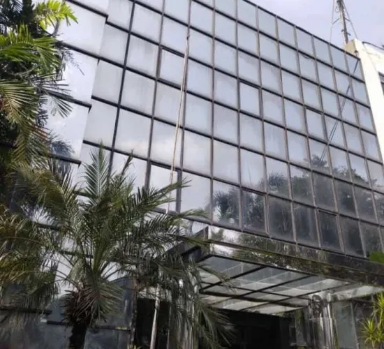 Disewakan gedung kantor gudang strategis Kemayoran Jakarta