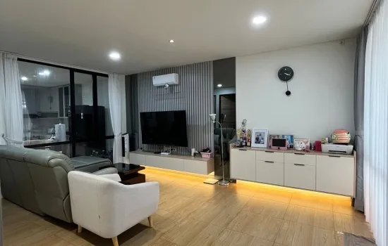 Dijual rumah CP renovasi nyaman Karawaci Barat Tangerang
