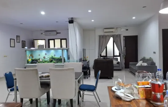 Tengah kota Jakarta Barat Orange Ville Townhouse