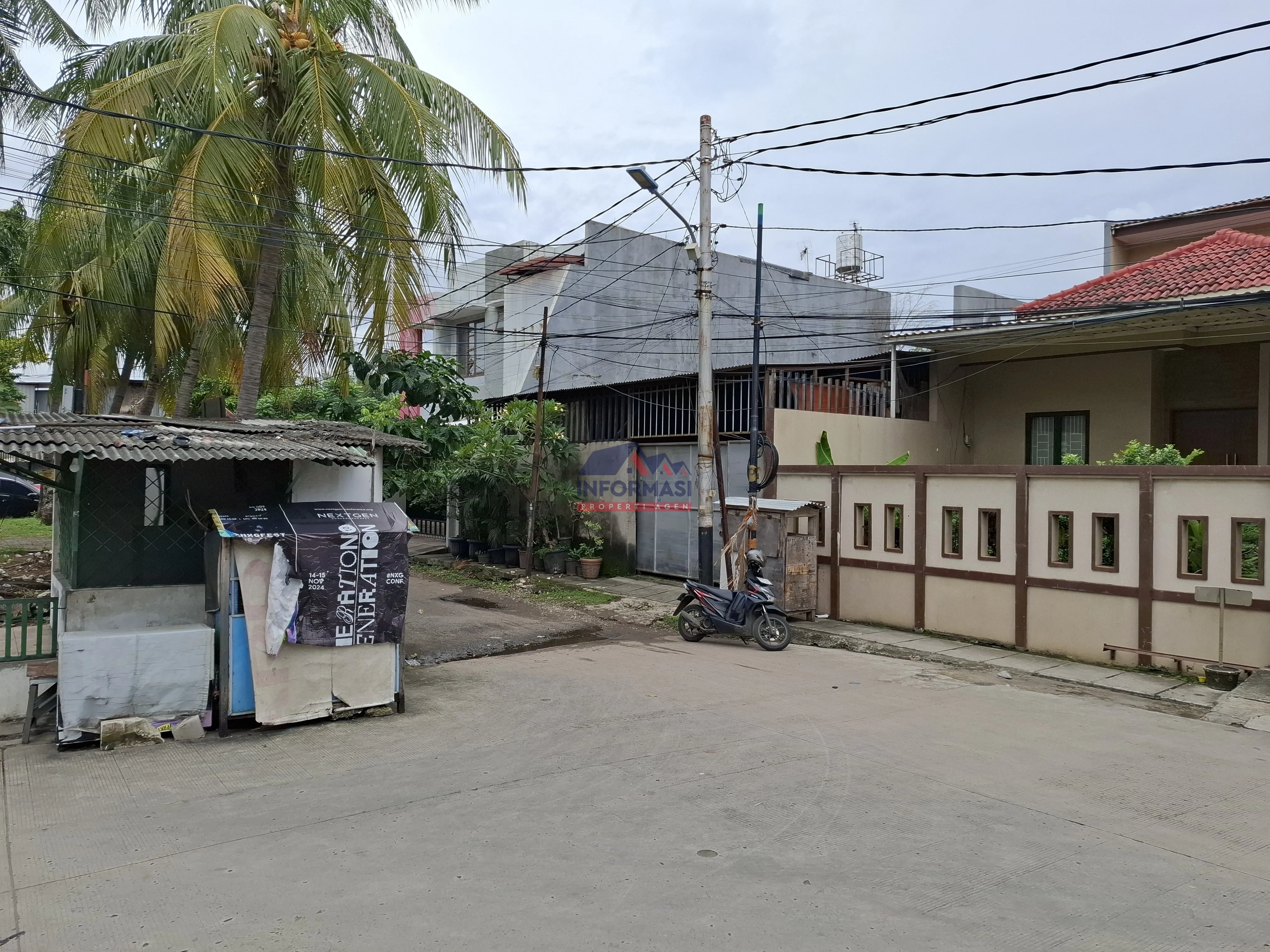 Tampak Depan