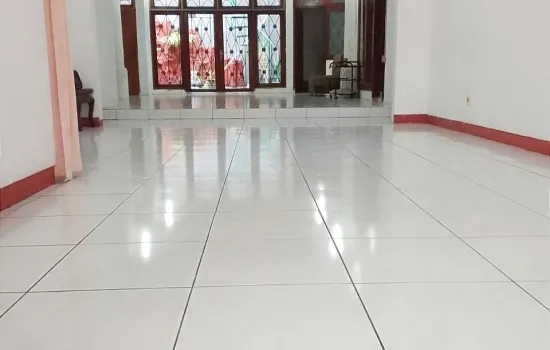 Rumah 2 Lantai 5KT 5KM di Banjar Wijaya