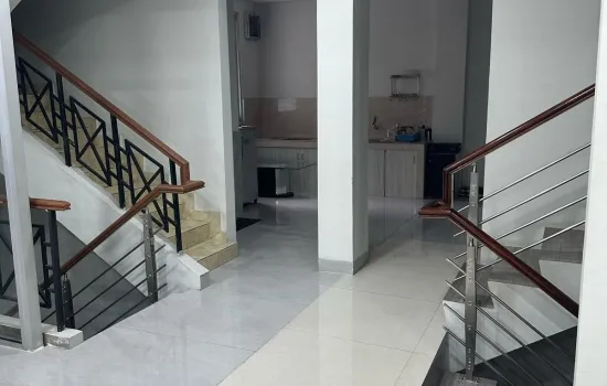 Ruko Gandeng Perum daan mogot baru