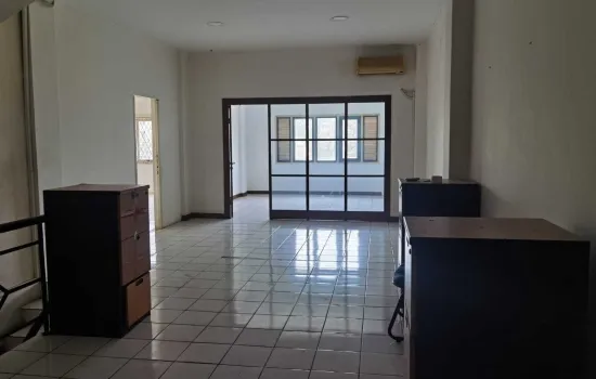 Rukan Gandeng 3 Lantai Jakarta- Barat