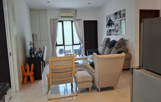 Tengah kota Jakarta Barat Orange Ville Townhouse