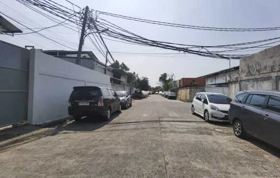 Gudang Kalideres 808 m-Jakarta Barat- Bisa masuk Container