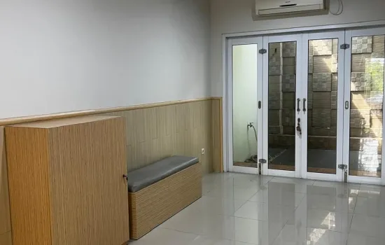 Rumah siap huni 3 kt 2 km semi furnished
