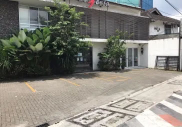 Rumah usaha, lokasi bagus Margonda