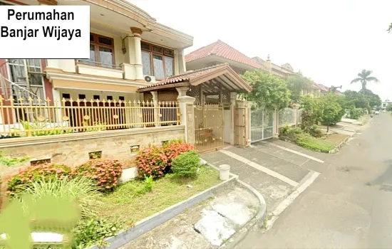 Rumah 2 Lantai 5KT 5KM di Banjar Wijaya